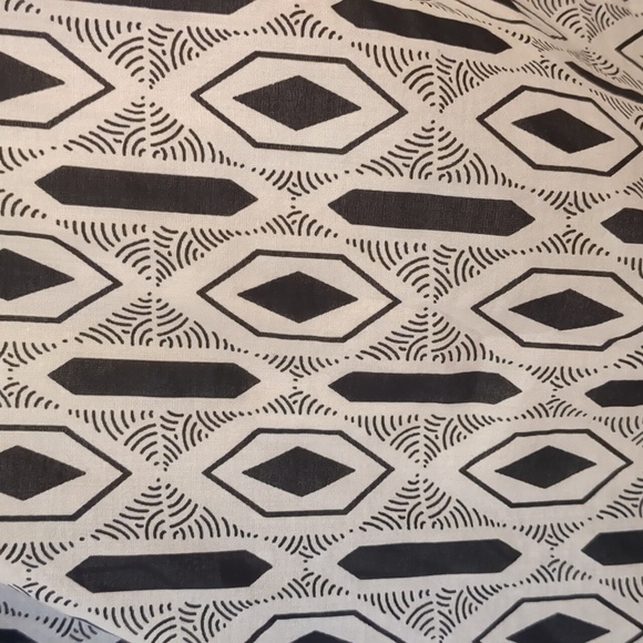 *3/$25 Banana Republic Blk/wht print summer sheath dress with tie backs - Picture 6 of 6